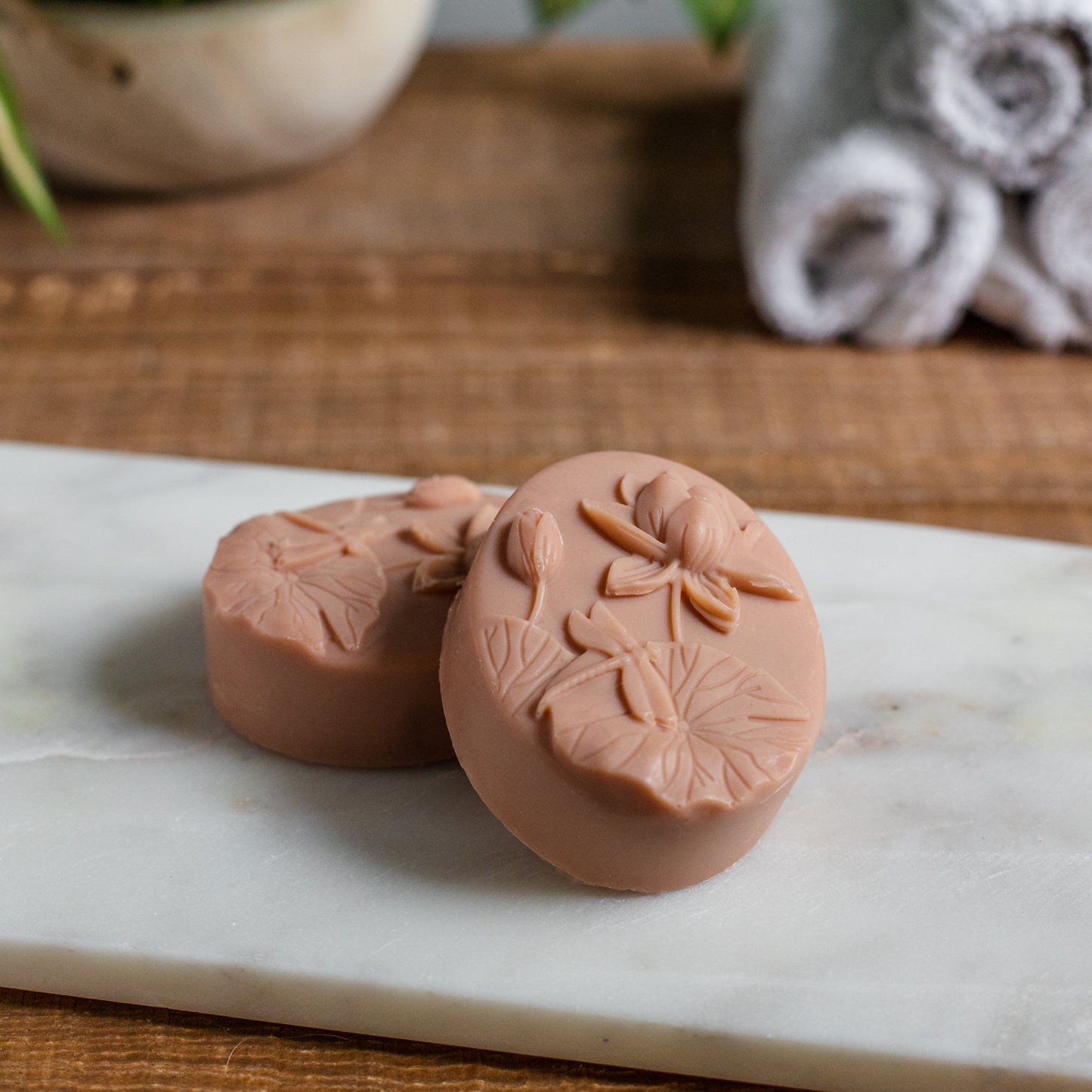 Pink Musk Facial Bar